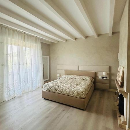 B&B Civico 69 Esclusivo In Franciacorta Capriolo Luaran gambar