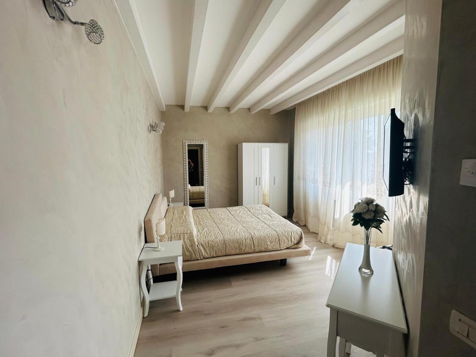 B&B Civico 69 Esclusivo In Franciacorta Capriolo Luaran gambar